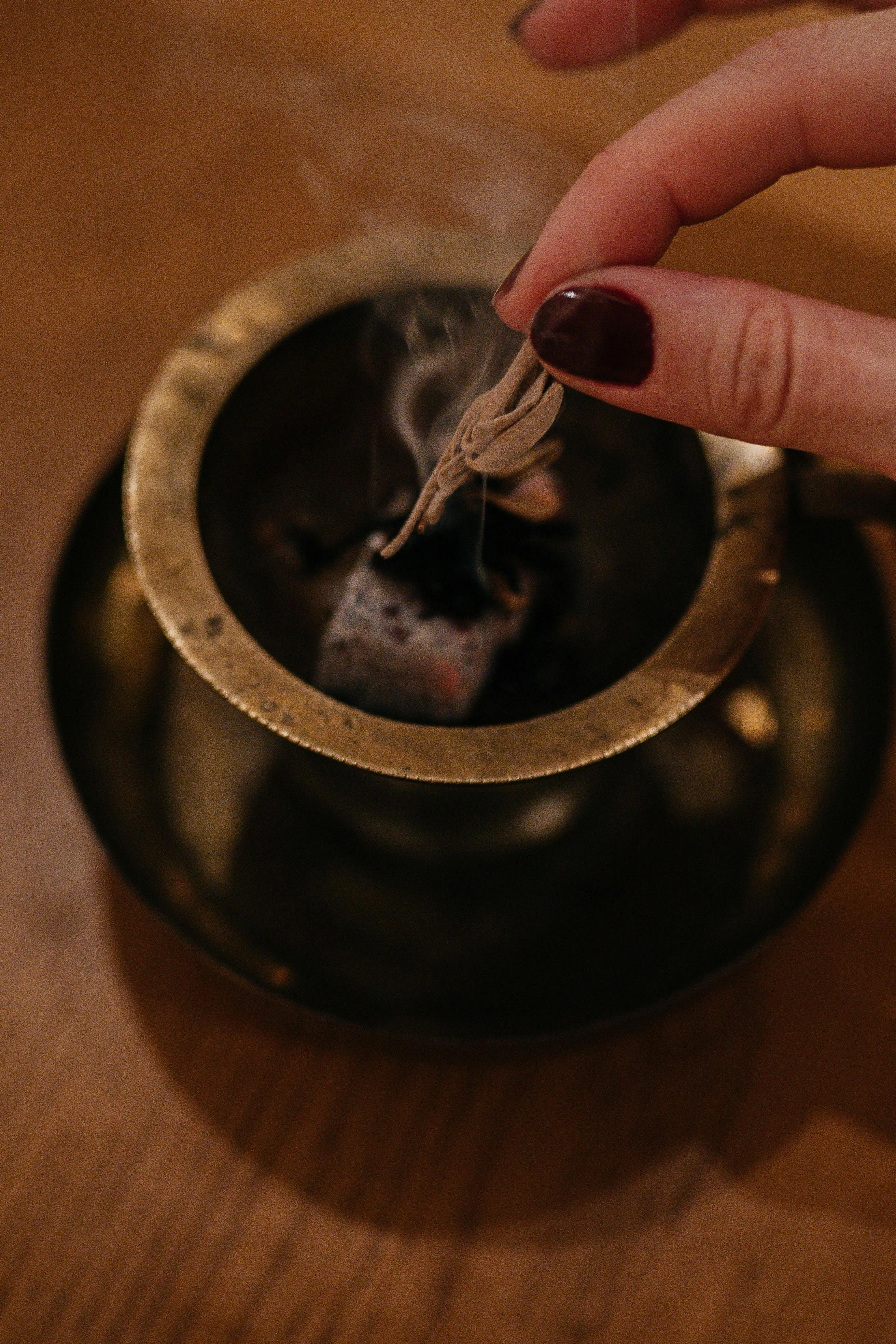 Ritual de Té Nocturno: Guía Paso a Paso para un Sueño Profundo